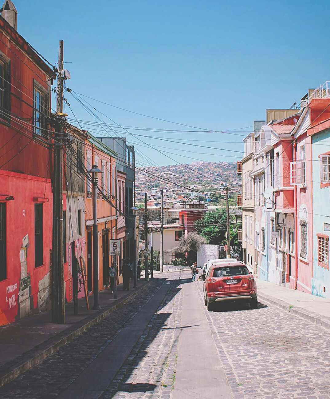 colorful streets of valparaiso