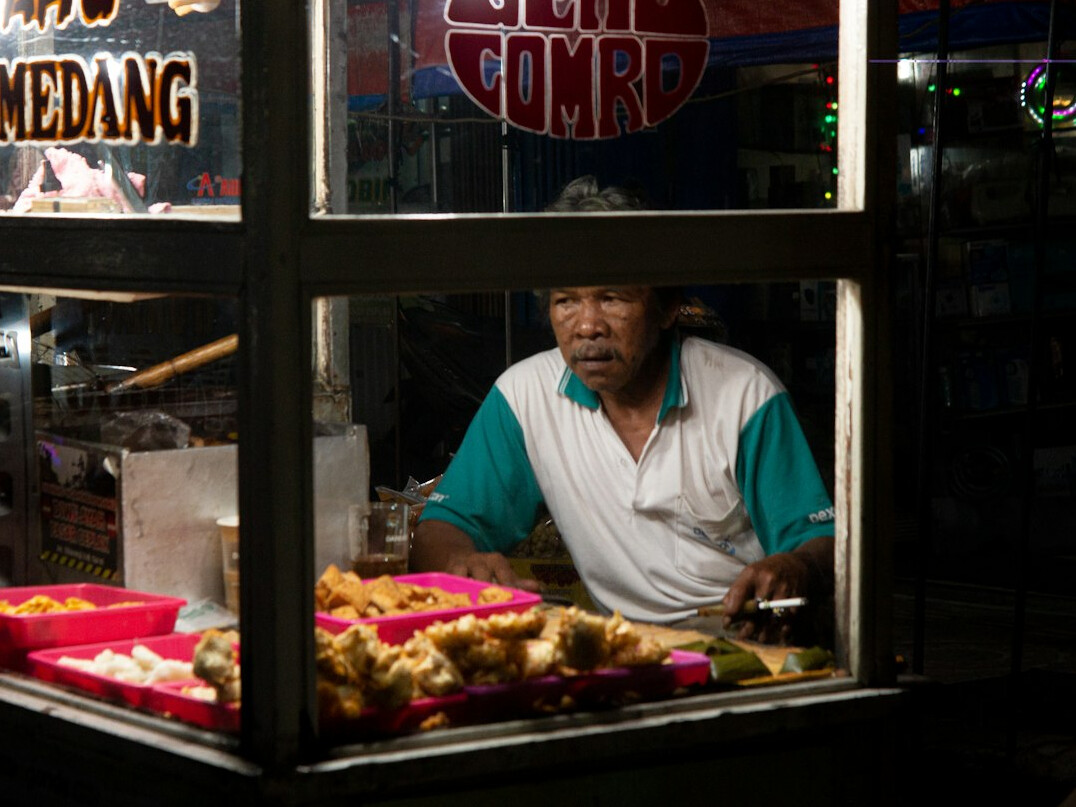 street vendor selling empanadas